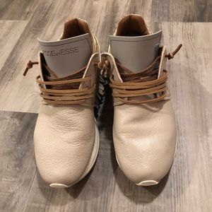 Esseutesse Italian leather sneakers